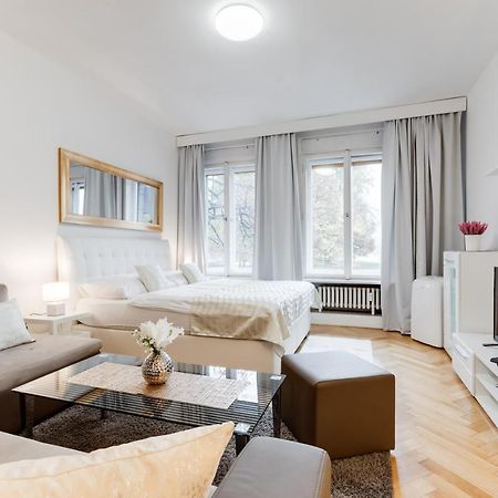 Exclusive Riverside Apartment In The Heart Of 布拉格 外观 照片